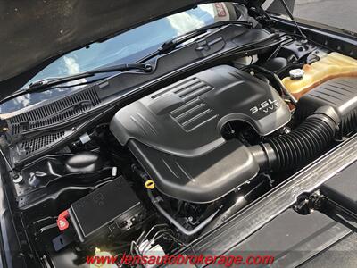 2016 Dodge Challenger SXT   - Photo 21 - Tucson, AZ 85705
