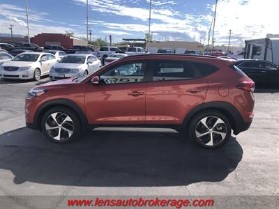 2017 Hyundai TUCSON Value  *61k Mile AWD! - Photo 5 - Tucson, AZ 85705
