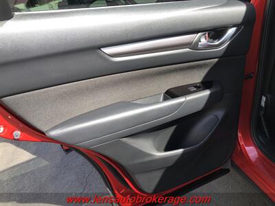 2017 Mazda CX-5 Sport  *She's A Beauty & Carfax 1 Owner W/Only 63k Miles! - Photo 16 - Tucson, AZ 85705