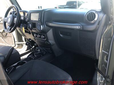 2016 Jeep Wrangler Unlimited Sport  *Cool Hard Top Jeep! - Photo 24 - Tucson, AZ 85705
