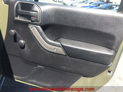 2016 Jeep Wrangler Unlimited Sport  *Cool Hard Top Jeep! - Photo 23 - Tucson, AZ 85705