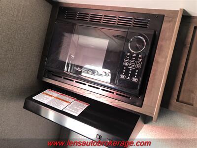 2023 JAYCO JAY FLIGHT MELBORNE 145RB  *ONLY USED 1 TIME! - Photo 9 - Tucson, AZ 85705