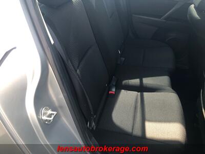 2013 Mazda Mazda3 i Sport   - Photo 18 - Tucson, AZ 85705