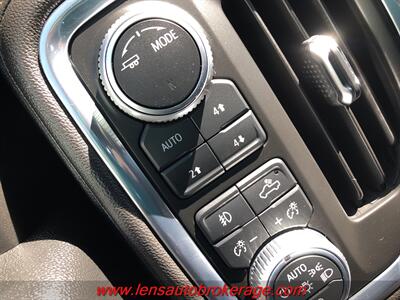 2020 GMC Sierra 2500 AT4  *70k Mile Crew Cab, 4x4, Duramax Diesel & Allison Trans! - Photo 17 - Tucson, AZ 85705