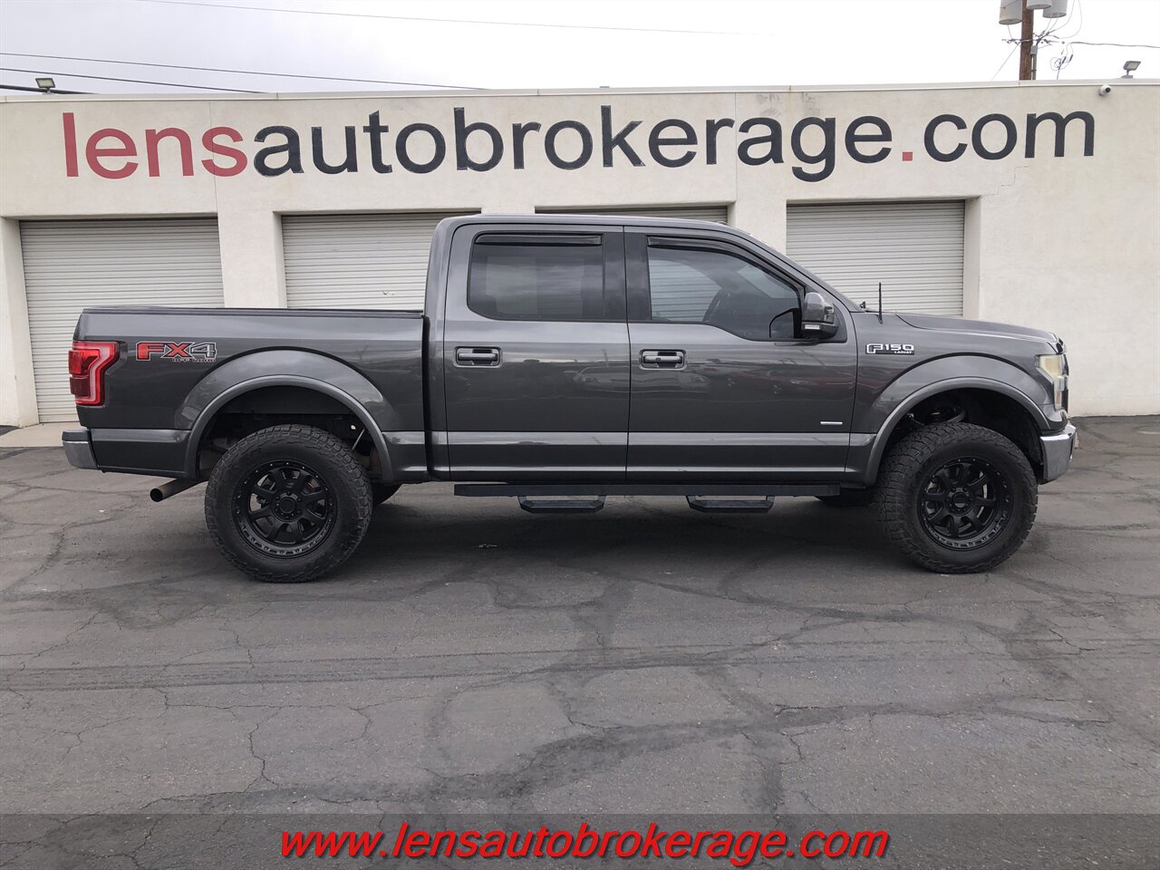 2015 Ford F-150 Lariat  *SuperCrew 4x4! - Photo 1 - Tucson, AZ 85705