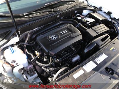 2017 Volkswagen Passat 1.8T R-Line   - Photo 24 - Tucson, AZ 85705