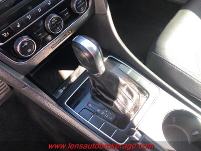 2017 Volkswagen Passat 1.8T R-Line   - Photo 15 - Tucson, AZ 85705