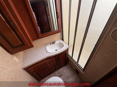 2011 FOREST RIVER FORESTER 3171DS   - Photo 13 - Tucson, AZ 85705