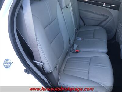 2015 Kia Sorento SX Limited  *Carfax 1 Owner & Only 29k Miles! - Photo 22 - Tucson, AZ 85705