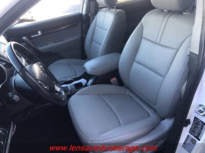 2015 Kia Sorento SX Limited  *Carfax 1 Owner & Only 29k Miles! - Photo 12 - Tucson, AZ 85705