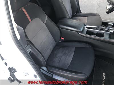 2021 Nissan Sentra SR  **Clean 57k Mile Sedan! - Photo 23 - Tucson, AZ 85705