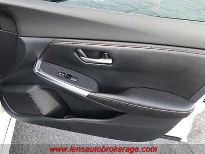 2021 Nissan Sentra SR  **Clean 57k Mile Sedan! - Photo 21 - Tucson, AZ 85705