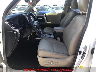 2016 Toyota 4Runner SR5 Premium   - Photo 11 - Tucson, AZ 85705