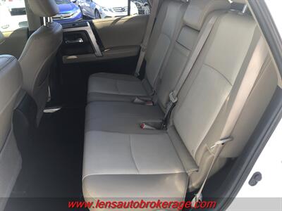 2016 Toyota 4Runner SR5 Premium   - Photo 18 - Tucson, AZ 85705