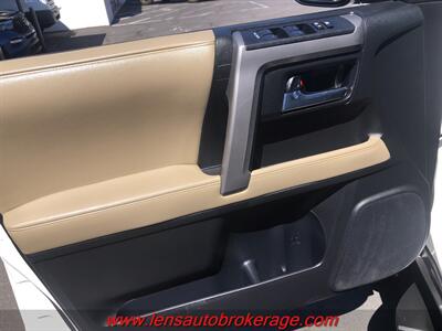 2016 Toyota 4Runner SR5 Premium   - Photo 9 - Tucson, AZ 85705