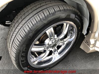 2010 Chevrolet Express 1500  *Beautiful 40k Mile Conversion Van! - Photo 32 - Tucson, AZ 85705