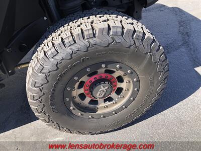 2018 Jeep Wrangler Unlimited Rubicon  *FRESH IN! - Photo 13 - Tucson, AZ 85705