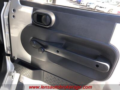 2009 Jeep Wrangler X  *Only 87k Mile! - Photo 17 - Tucson, AZ 85705