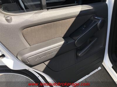 2010 Ford Explorer XLT   - Photo 16 - Tucson, AZ 85705