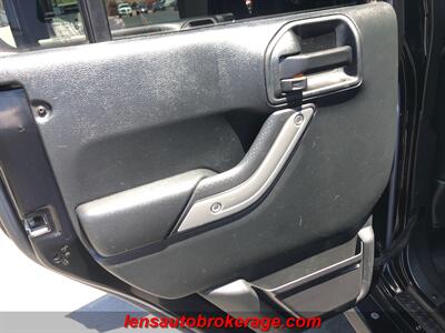2016 Jeep Wrangler Rubicon  Hard Rock Hard Top! *74K Miles!* - Photo 18 - Tucson, AZ 85705
