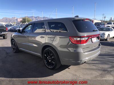 2019 Dodge Durango SXT  *Carfax 1 Owner! Sweet Cement Gray Durango! - Photo 6 - Tucson, AZ 85705