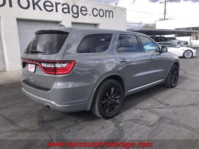 2019 Dodge Durango SXT  *Fresh In! Cool Cement Durango! - Photo 7 - Tucson, AZ 85705