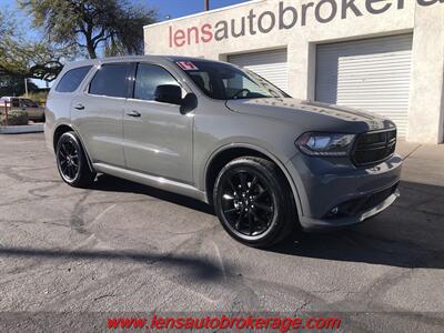 2019 Dodge Durango SXT  *Carfax 1 Owner! Sweet Cement Gray Durango! - Photo 2 - Tucson, AZ 85705