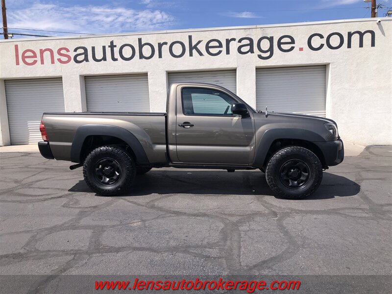2012 Toyota Tacoma  *Clean 4x4 Pickup!