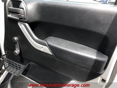 2012 Jeep Wrangler Rubicon  *Offroad & Trail Ready! - Photo 15 - Tucson, AZ 85705