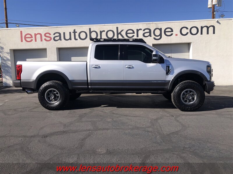 2017 Ford F-250 Lariat  *SUPER NICE Crew Cab Diesel 4x4!