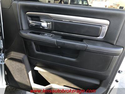 2018 RAM 3500 Laramie  *MegaCab Flatbed 4x4 Cummins! - Photo 19 - Tucson, AZ 85705