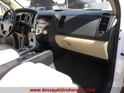2012 Toyota Tundra Grade  *Great Driving CrewMax 2wd! - Photo 20 - Tucson, AZ 85705