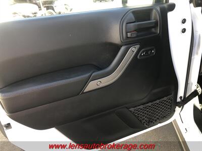 2017 Jeep Wrangler Unlimited Big Bear   - Photo 9 - Tucson, AZ 85705