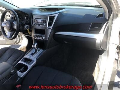 2011 Subaru Outback 2.5i   - Photo 22 - Tucson, AZ 85705