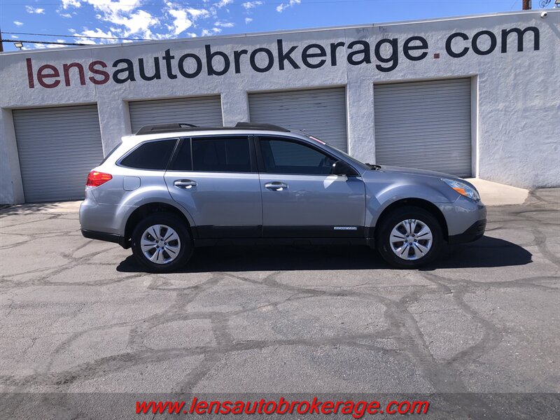 2011 Subaru Outback 2.5i  