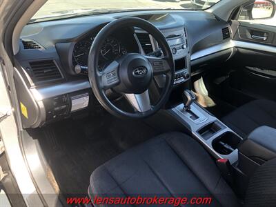2011 Subaru Outback 2.5i   - Photo 10 - Tucson, AZ 85705