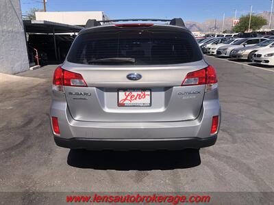 2011 Subaru Outback 2.5i   - Photo 7 - Tucson, AZ 85705