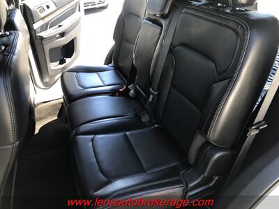 2017 Ford Explorer Limited  *Nice 3rd Row Equipped Limited! - Photo 17 - Tucson, AZ 85705