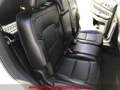 2017 Ford Explorer Limited  *Nice 3rd Row Equipped Limited! - Photo 21 - Tucson, AZ 85705