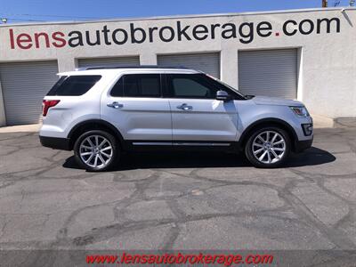 2017 Ford Explorer Limited  *Nice 3rd Row Equipped Limited! SUV