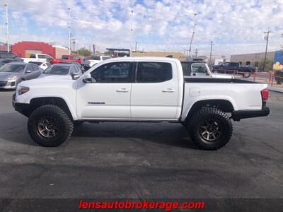 2020 Toyota Tacoma TRD Sport   - Photo 5 - Tucson, AZ 85705