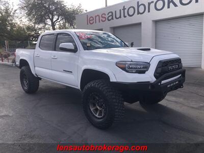 2020 Toyota Tacoma TRD Sport   - Photo 2 - Tucson, AZ 85705