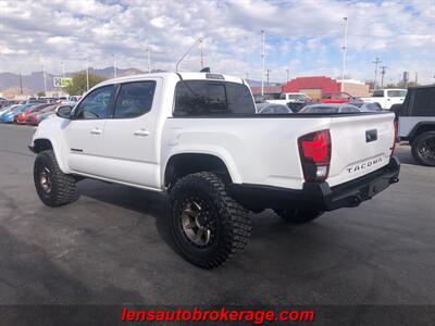 2020 Toyota Tacoma TRD Sport   - Photo 6 - Tucson, AZ 85705