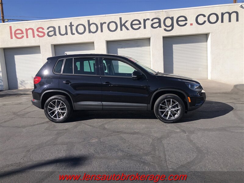 2013 Volkswagen Tiguan S  