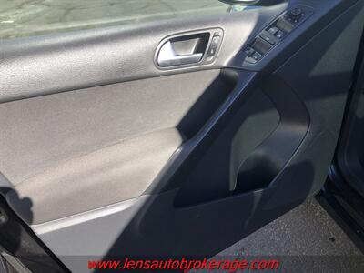 2013 Volkswagen Tiguan S   - Photo 9 - Tucson, AZ 85705