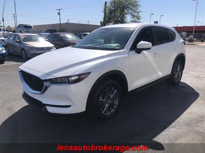 2017 Mazda CX-5 Sport   - Photo 4 - Tucson, AZ 85705