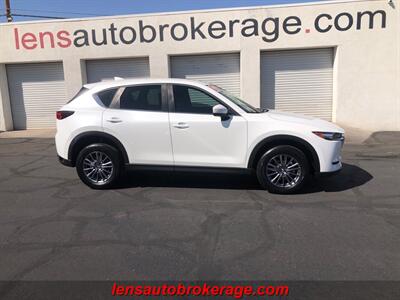 2017 Mazda CX-5 Sport  