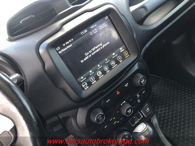 2019 Jeep Renegade Trailhawk  *Clean 91k Mile 4wd! - Photo 14 - Tucson, AZ 85705