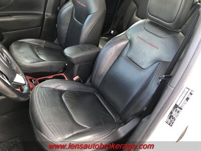2019 Jeep Renegade Trailhawk  *Clean 91k Mile 4wd! - Photo 12 - Tucson, AZ 85705