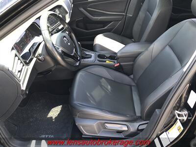 2019 Volkswagen Jetta SE  *95k Mile Sedan! - Photo 11 - Tucson, AZ 85705